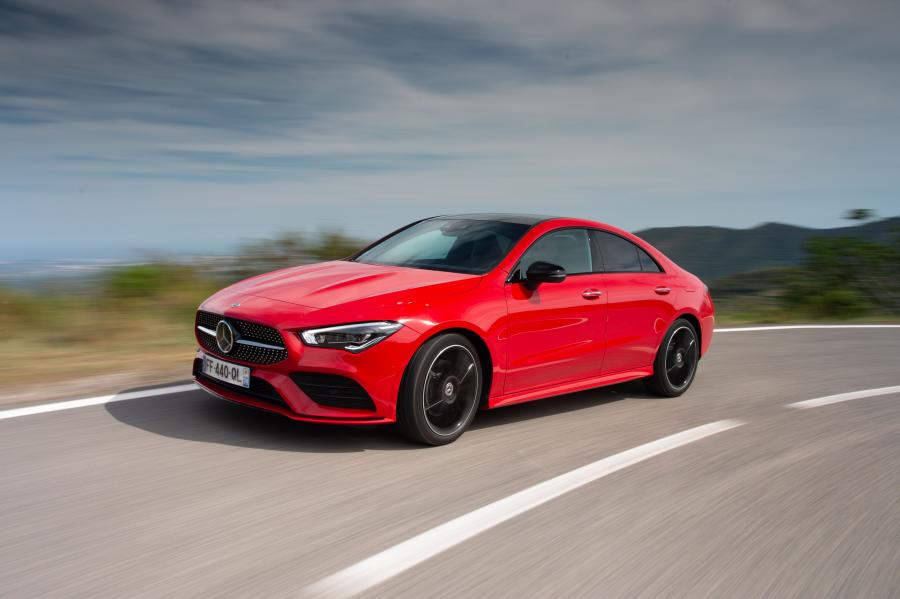  Mercedes-Benz CLA200 AMG Line (C118) 2019 года  (WW) (фото 10 из 42)